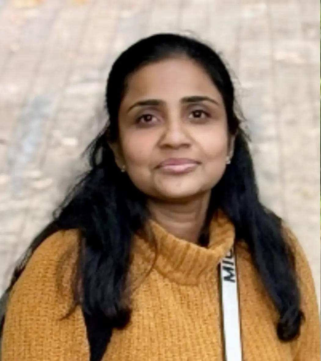 Salini Thomas